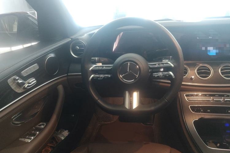 Used Mercedes-Benz E-Class 2023 E 300 L Sporty and Stylish Model Steering Wheel