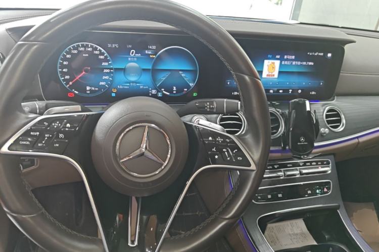Used Mercedes-Benz E-Class 2023 E 300 L Luxury Model Steering Wheel