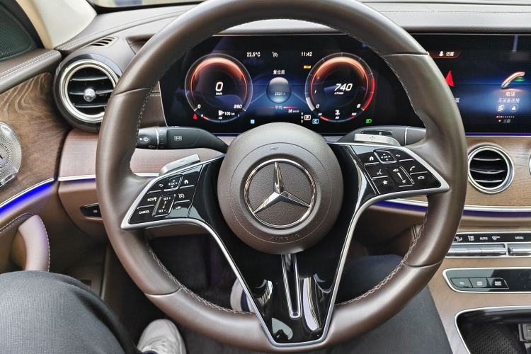 Used Mercedes-Benz E-Class 2023 Facelift E 260 L Steering Wheel