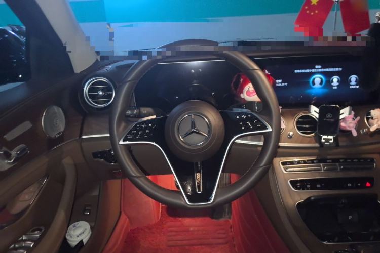 Used Mercedes-Benz E-Class 2023 E 300 L Luxury Model Steering Wheel