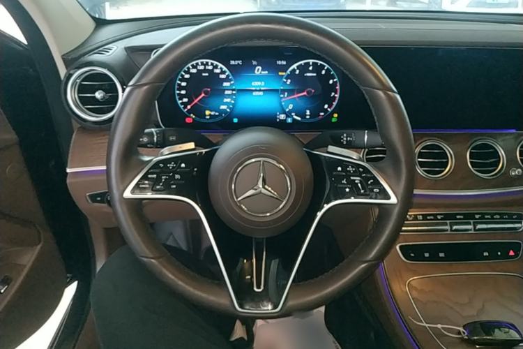 Used Mercedes-Benz E-Class 2023 E 300 L Luxury Model Steering Wheel