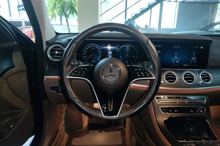 Used Mercedes-Benz E-Class 2023 E 300 L Stylish Model Steering Wheel