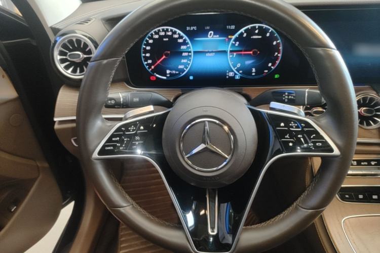 Used Mercedes-Benz E-Class 2023 Facelift E 260 L Steering Wheel