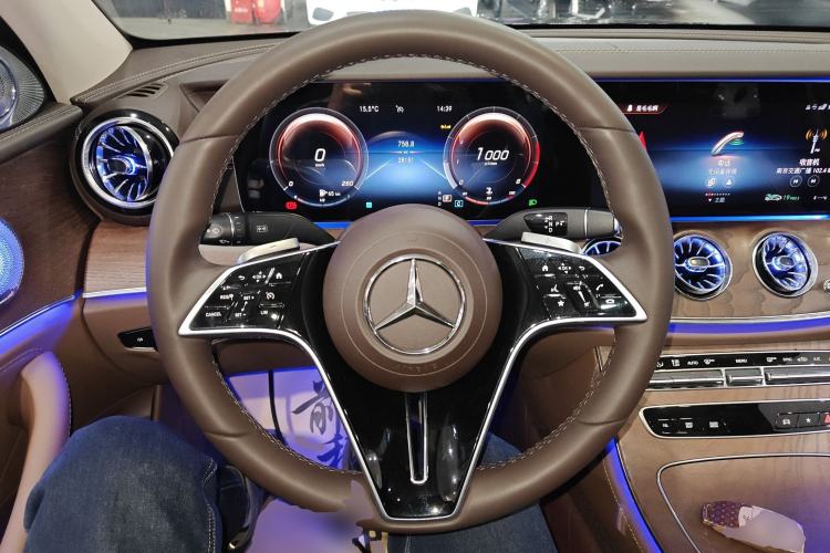 Used Mercedes-Benz E-Class 2023 Facelift E 260 L Steering Wheel