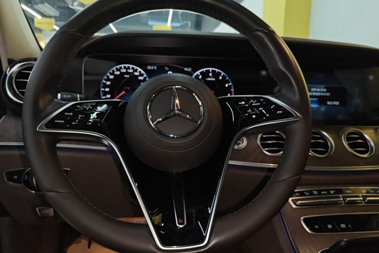 Used Mercedes-Benz E-Class 2023 E 300 L Stylish Model Steering Wheel