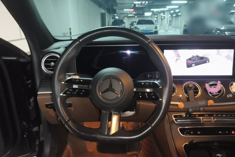 Used Mercedes-Benz E-Class 2023 E 260 L Sport Edition Steering Wheel