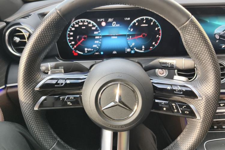Used Mercedes-Benz E-Class 2023 Restyled E 300 L Sport Premium Edition Steering Wheel