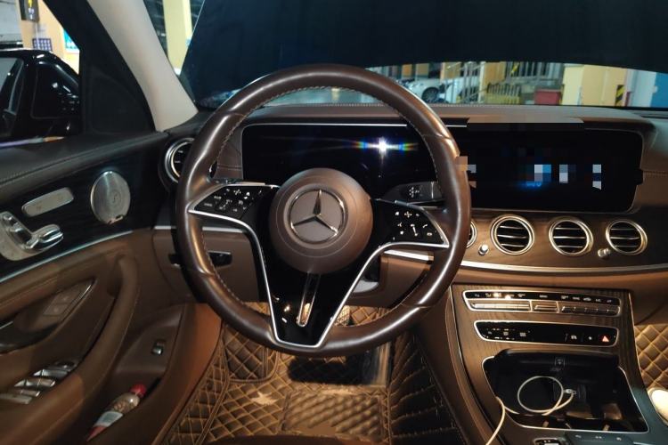 Used Mercedes-Benz E-Class 2023 E 300 L Stylish Model Steering Wheel