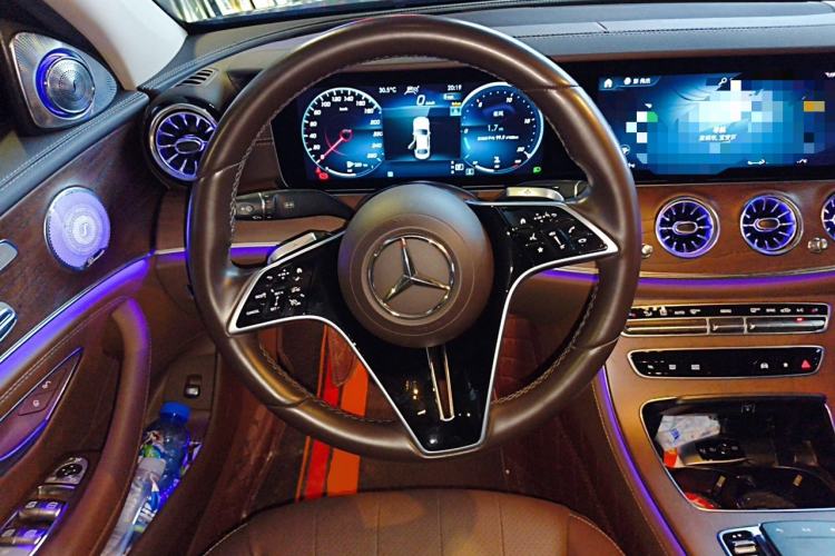 Used Mercedes-Benz E-Class 2023 Updated E 300 L Luxury Edition Steering Wheel
