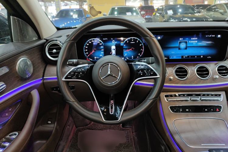 Used Mercedes-Benz E-Class 2023 E 300 L Stylish Model Steering Wheel