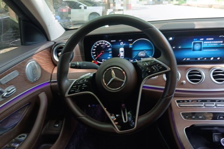 Used Mercedes-Benz E-Class 2023 E 300 L Luxury Model Steering Wheel