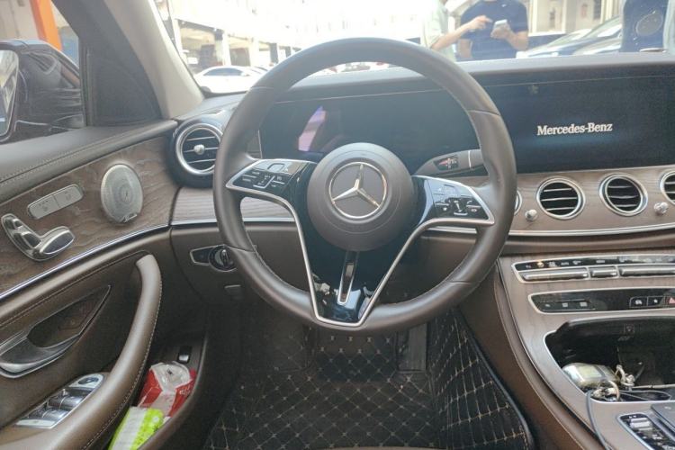 Used Mercedes-Benz E-Class 2023 E 300 L Luxury Model Steering Wheel