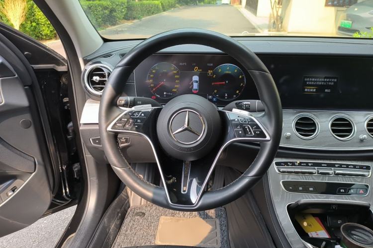 Used Mercedes-Benz E-Class 2023 E 300 L Stylish Model Steering Wheel