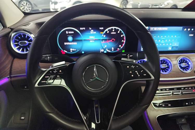 Used Mercedes-Benz E-Class 2023 E 300 L Luxury Model Steering Wheel