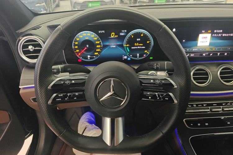 Used Mercedes-Benz E-Class 2023 Restyled E 260 L Sport Edition Steering Wheel