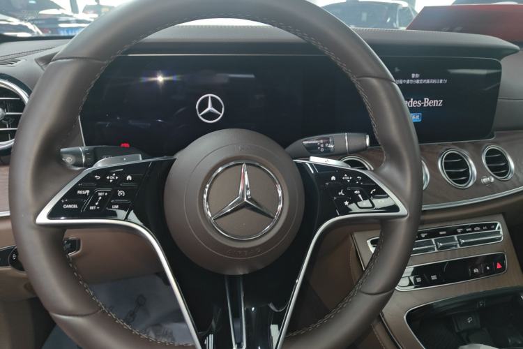 Used Mercedes-Benz E-Class 2023 E 300 L Luxury Model Steering Wheel
