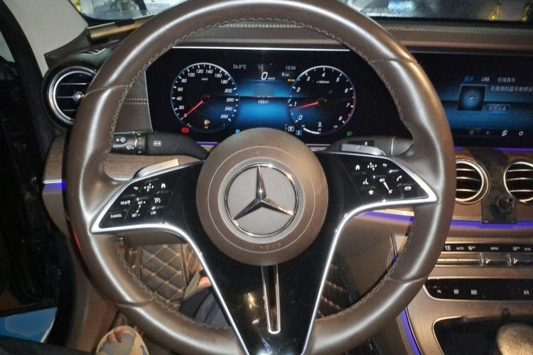 Used Mercedes-Benz E-Class 2023 E 300 L Luxury Model Steering Wheel