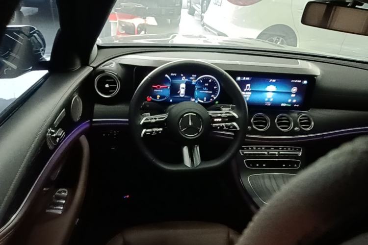 Used Mercedes-Benz E-Class 2023 Restyled E 300 L Sport Luxury Edition Steering Wheel