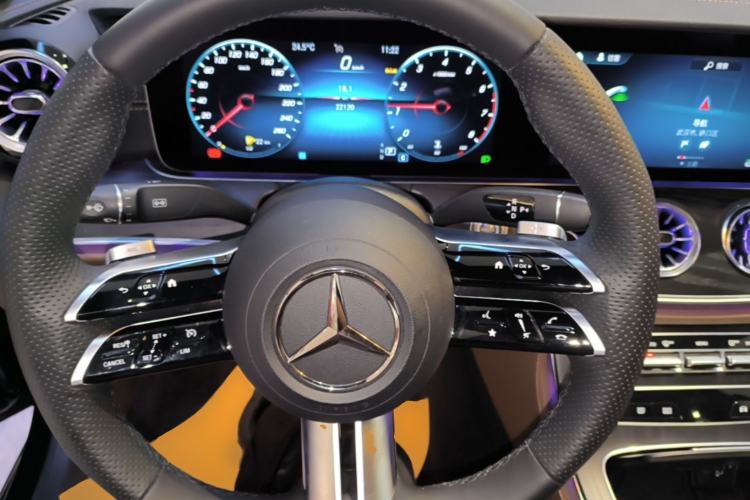 Used Mercedes-Benz E-Class 2023 Restyled E 260 L Sport Edition Steering Wheel