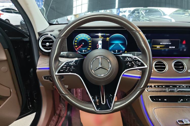 Used Mercedes-Benz E-Class 2023 E 300 L Luxury Model Steering Wheel