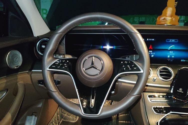 Used Mercedes-Benz E-Class 2023 E 300 L Luxury Model Steering Wheel