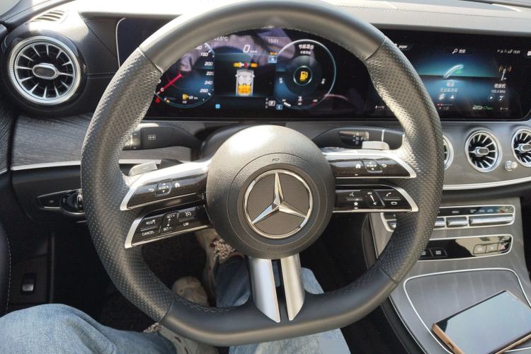 Used Mercedes-Benz E-Class 2023 Restyled E 300 L Sport Luxury Edition Steering Wheel
