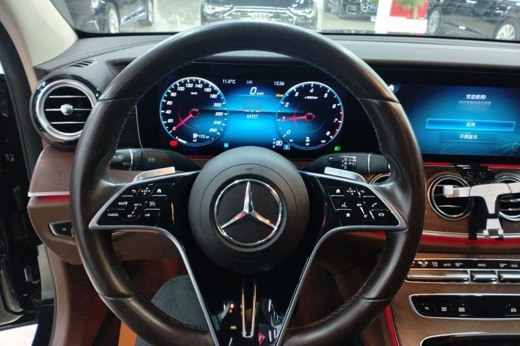 Used Mercedes-Benz E-Class 2023 E 300 L Luxury Model Steering Wheel