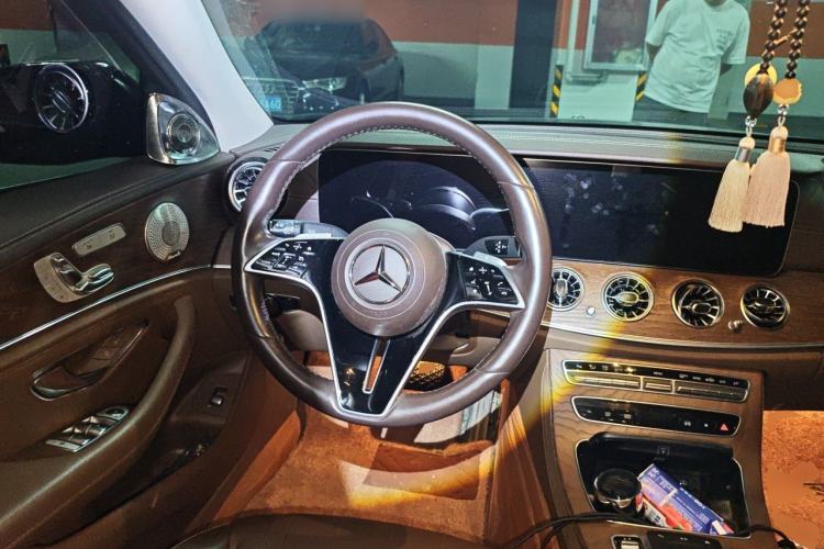 Used Mercedes-Benz E-Class 2023 E 300 L Luxury Model Steering Wheel