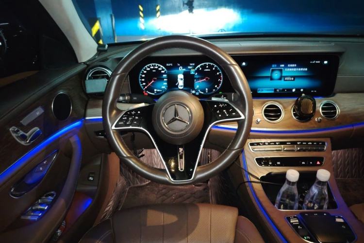 Used Mercedes-Benz E-Class 2023 Facelift E 260 L Steering Wheel