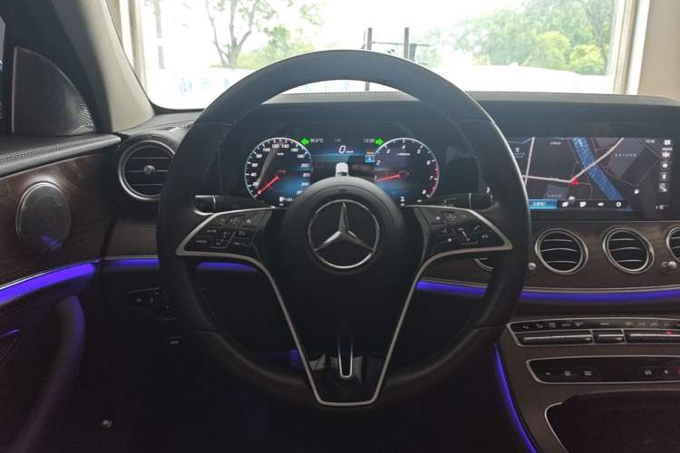 Used Mercedes-Benz E-Class 2023 E 300 L Stylish Model Steering Wheel