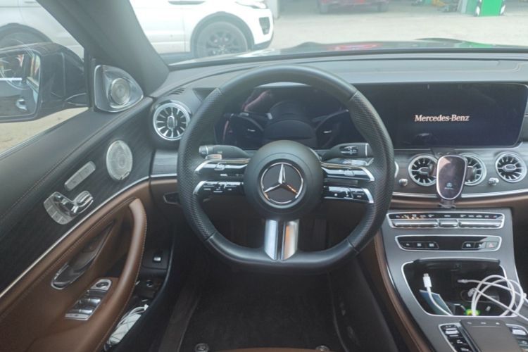 Used Mercedes-Benz E-Class 2023 Restyled E 300 L Sport Luxury Edition Steering Wheel