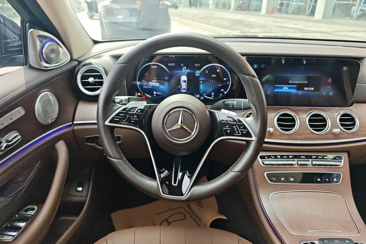 Used Mercedes-Benz E-Class 2023 E 300 L Luxury Model Steering Wheel