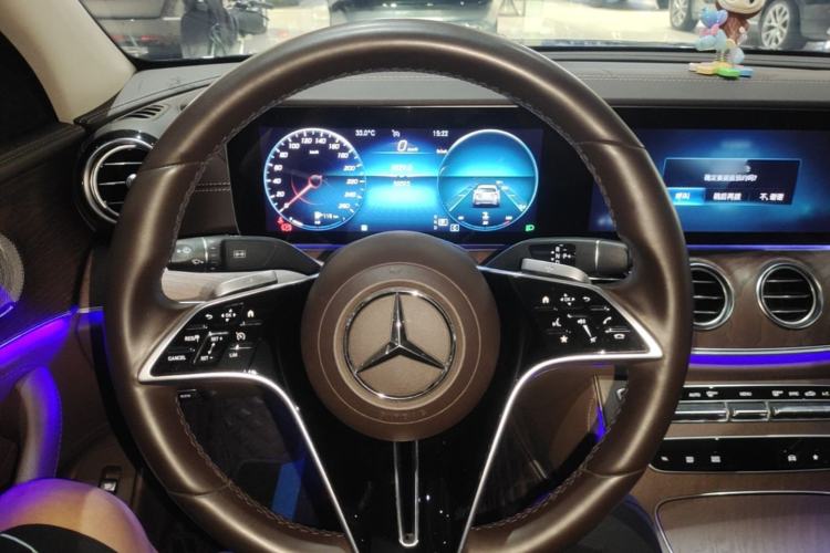 Used Mercedes-Benz E-Class 2023 E 300 L Luxury Model Steering Wheel