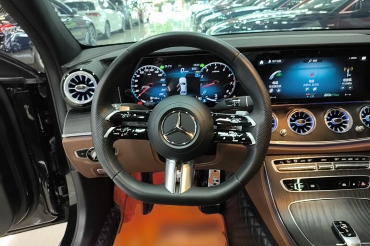 Used Mercedes-Benz E-Class 2023 Restyled E 300 L Sport Luxury Edition Steering Wheel