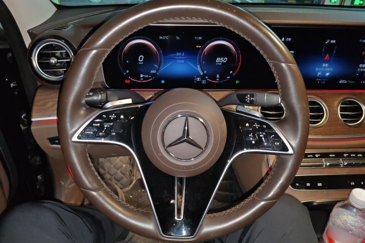 Used Mercedes-Benz E-Class 2023 E 300 L Luxury Model Steering Wheel
