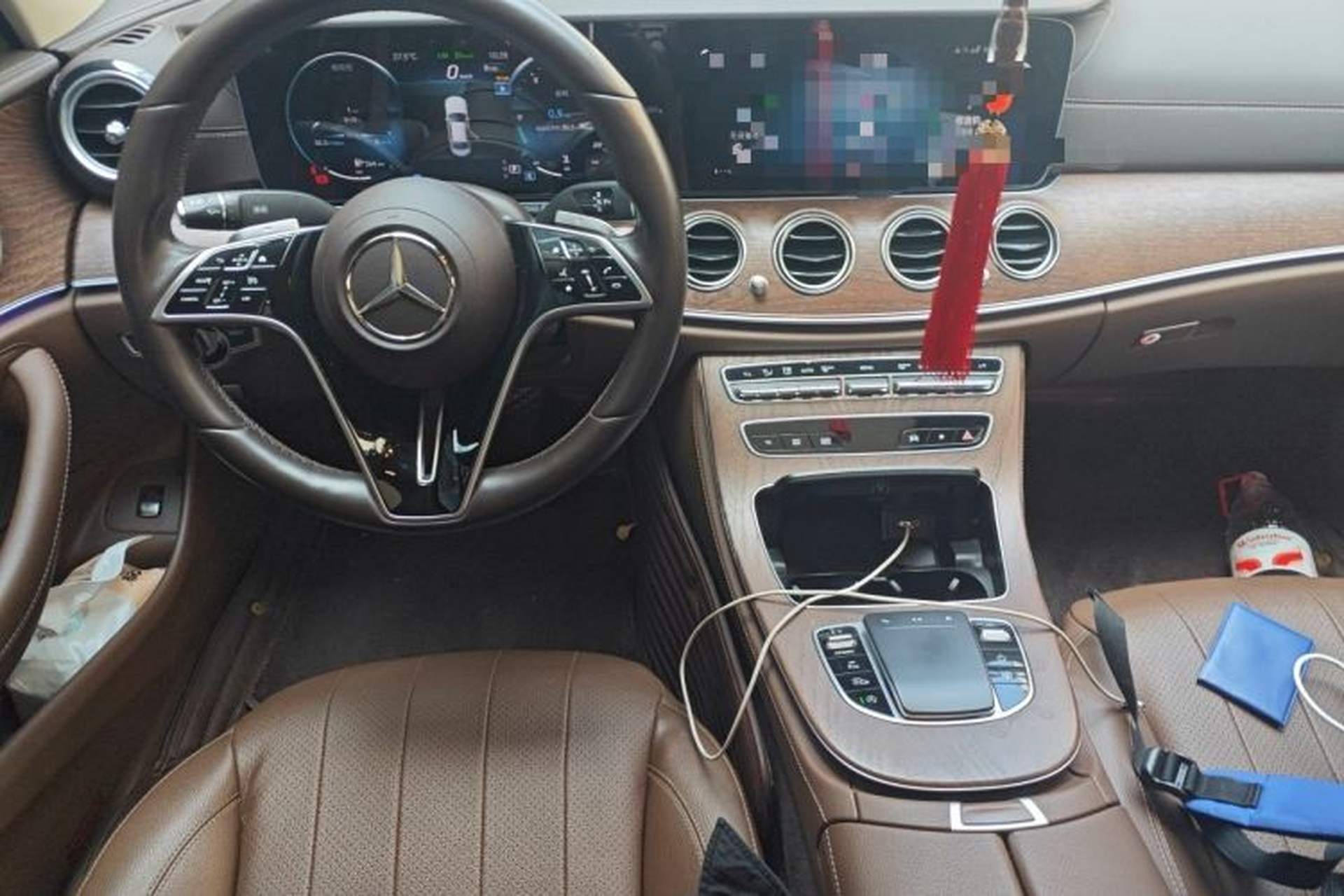 Used Mercedes-Benz E-Class 2023 E 300 L Luxury Model Steering Wheel