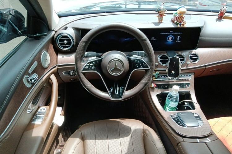 Used Mercedes-Benz E-Class 2023 E 300 L Luxury Model Steering Wheel