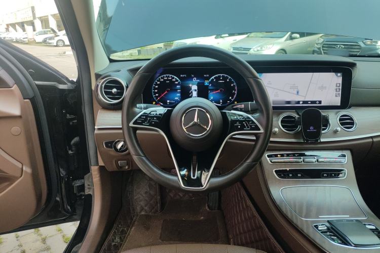 Used Mercedes-Benz E-Class 2023 E 300 L Stylish Model Steering Wheel