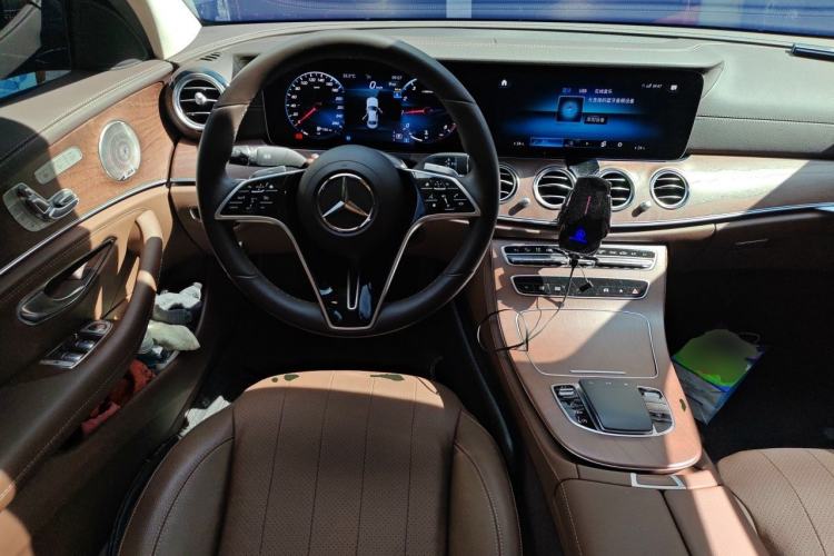 Used Mercedes-Benz E-Class 2023 E 300 L Luxury Model Steering Wheel