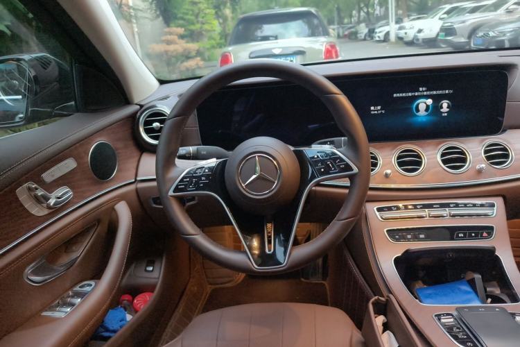 Used Mercedes-Benz E-Class 2023 E 300 L Stylish Model Steering Wheel
