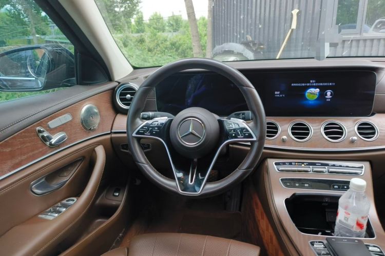 Used Mercedes-Benz E-Class 2023 E 260 L Steering Wheel