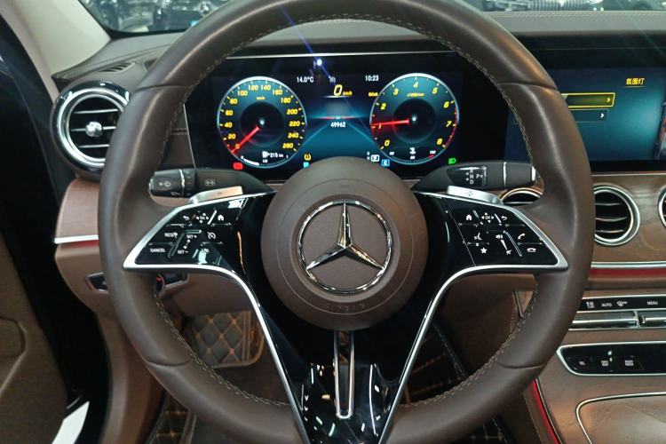 Used Mercedes-Benz E-Class 2023 E 300 L Stylish Model Steering Wheel