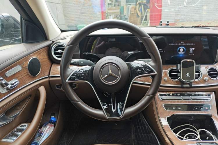 Used Mercedes-Benz E-Class 2023 E 300 L Stylish Model Steering Wheel