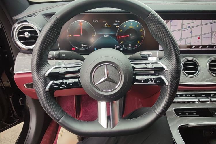 Used Mercedes-Benz E-Class 2023 Restyled E 300 L Sporty and Stylish Edition Steering Wheel