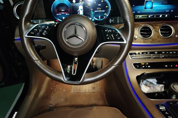 Used Mercedes-Benz E-Class 2023 E 300 L Prestige Edition Steering Wheel