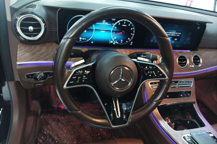Used Mercedes-Benz E-Class 2023 Facelift E 260 L Steering Wheel