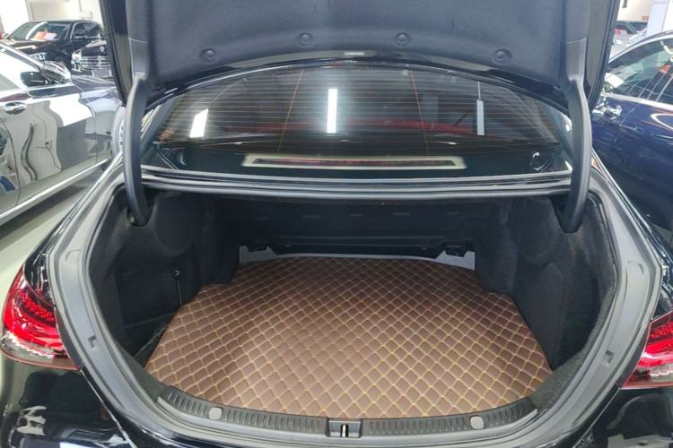 Used Mercedes-Benz E-Class 2023 E 300 L Luxury Model Trunk