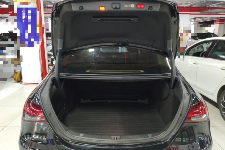 Used Mercedes-Benz E-Class 2023 Updated E 300 L Fashion Edition Trunk