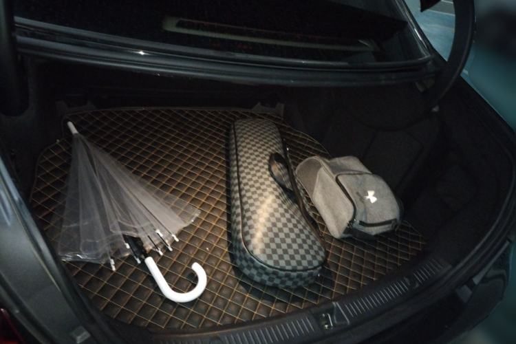 Used Mercedes-Benz E-Class 2023 E 300 L Luxury Model Trunk