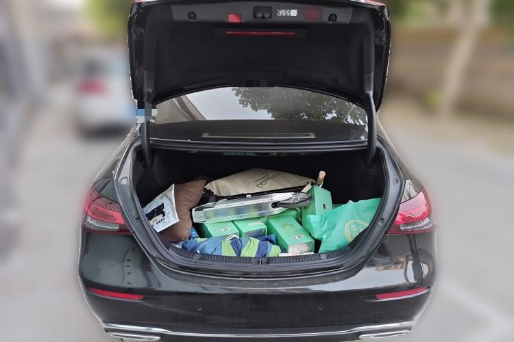 Used Mercedes-Benz E-Class 2023 Updated E 300 L Luxury Edition Trunk